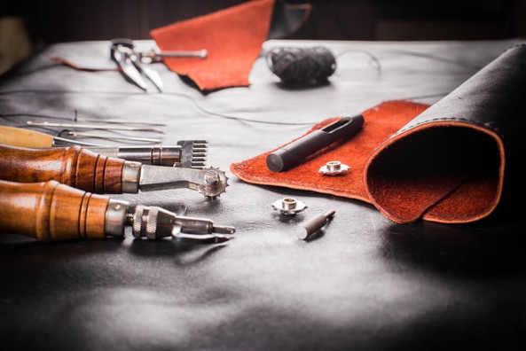 How to Use the Speedy Stitcher: The Ultimate Hand-Sewing Tool